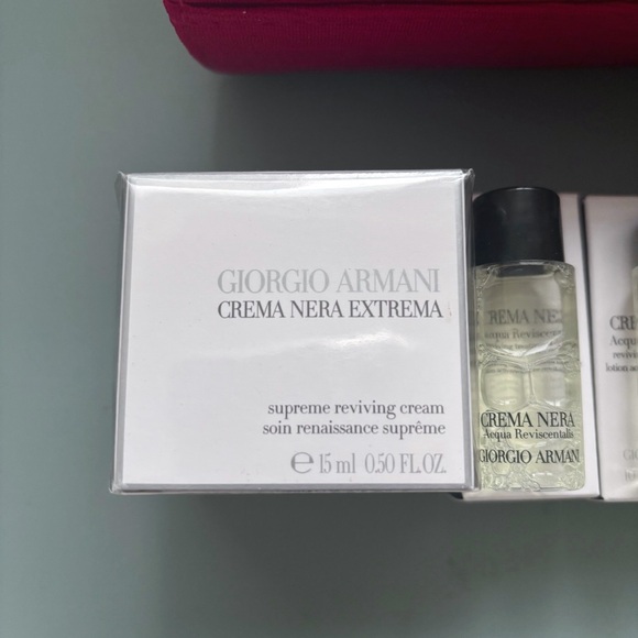 Giorgio Armani Crema Nera Bundle - Picture 2 of 15